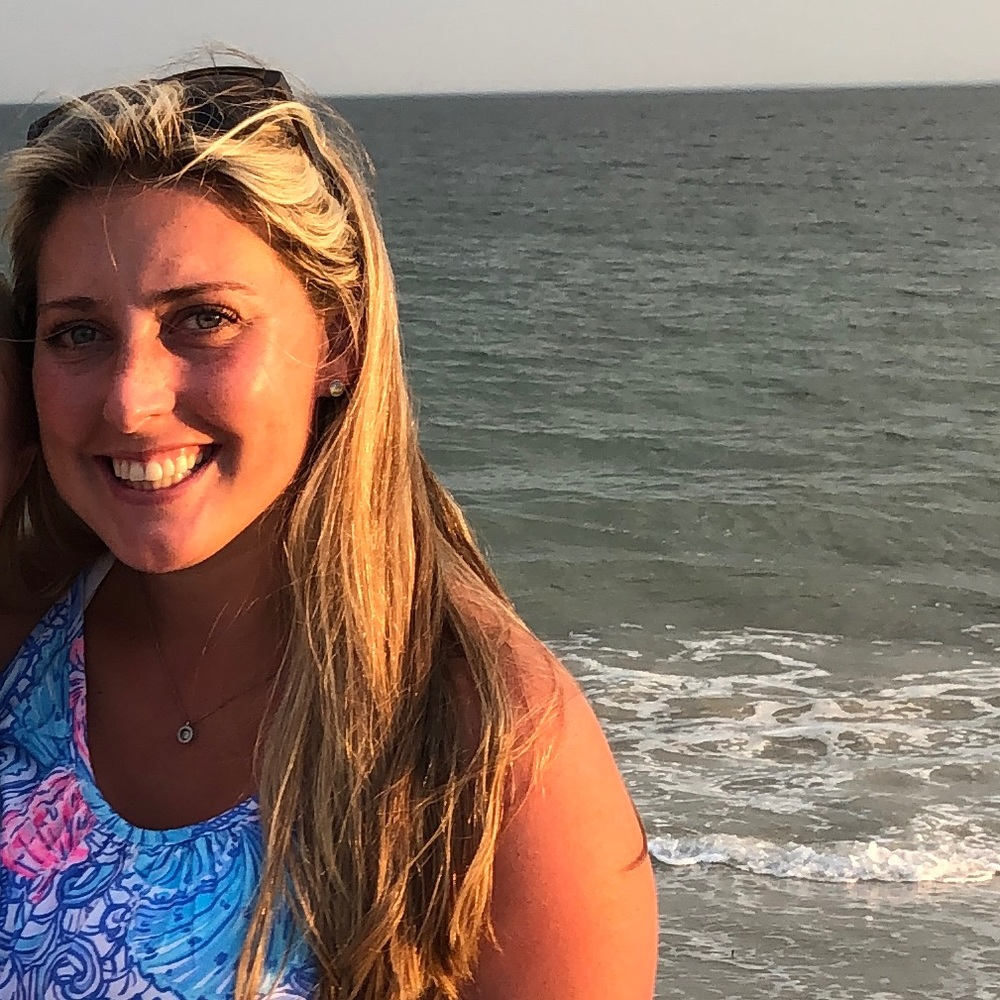 Meet your Posher, Lauren